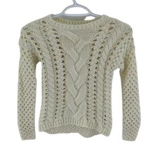 Girls DEX Knit Sweater White in color, Size 7/8 Small, 100% Acrylic